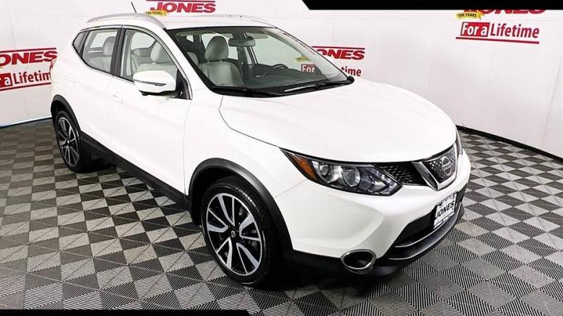 NISSAN ROGUE SPORT 2018 JN1BJ1CR4JW285812 image